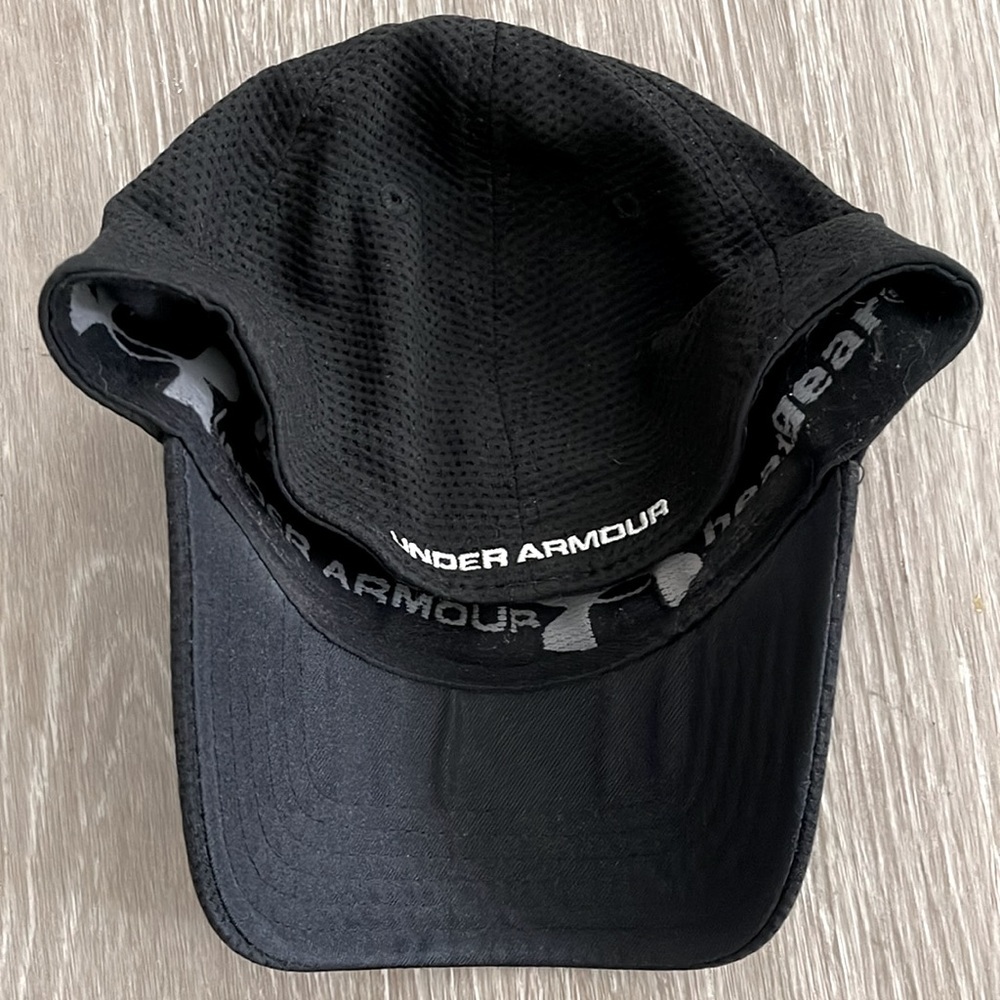 Under Armour Black Men’s Hat Size M/L - Picture 2 of 5